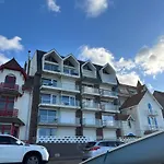 Sky & Sea Апартаменты