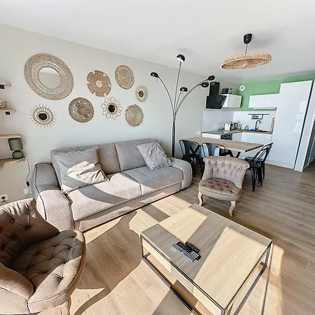 Sky & Sea Апартаменты